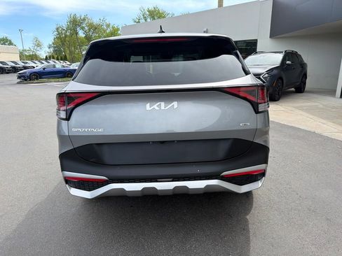 Certified 2023 Kia Sportage LX AWD/4WD image 8