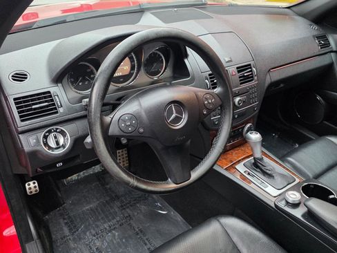 Used 2011 Mercedes-Benz C 300 4MATIC Sedan image 10
