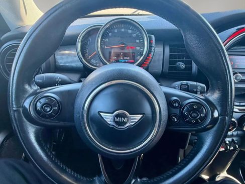 Used 2015 MINI Cooper 2-Door Hardtop image 14