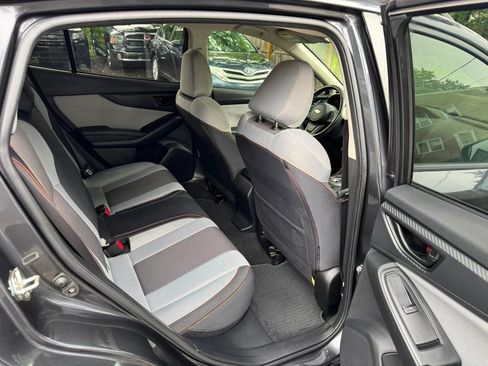 Used 2019 Subaru Crosstrek 2.0i Premium AWD/4WD image 10