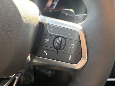 Used 2026 BMW X1 xDrive28i w/ Technology Package image 11