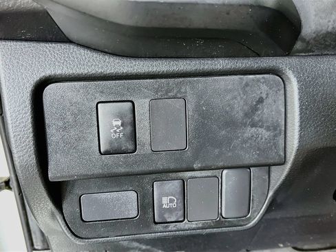 Used 2022 Toyota Tacoma SR w/ SX Package RWD image 11