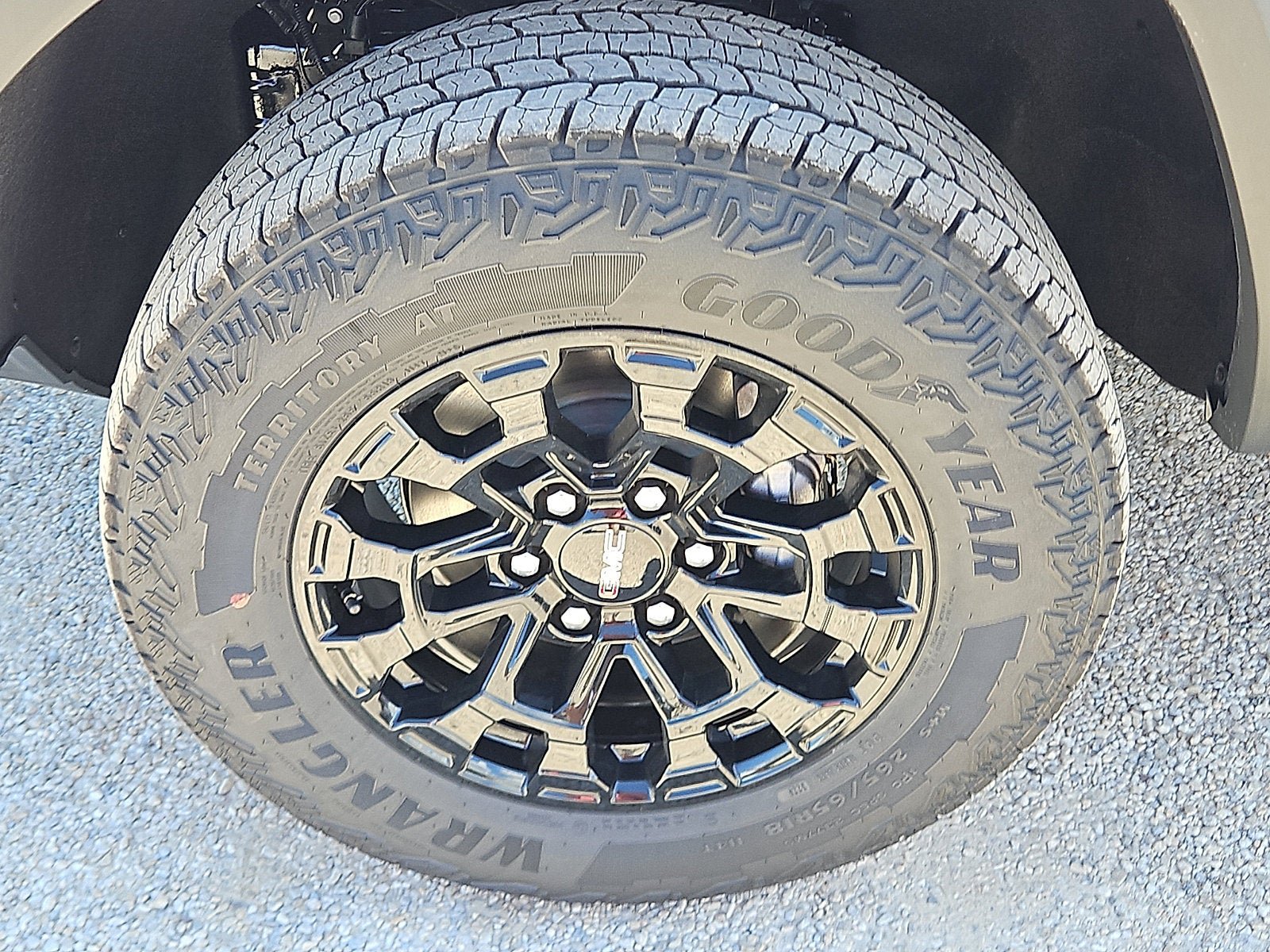 New 2026 GMC Canyon Elevation w/ Convenience Package RWD image 8