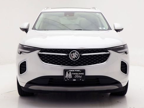 Used 2023 Buick Envision Avenir image 4