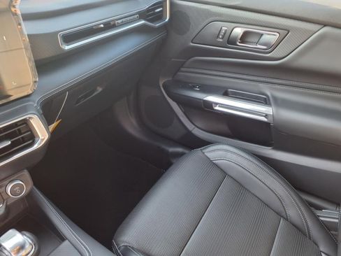 New 2025 Ford Mustang Premium image 18