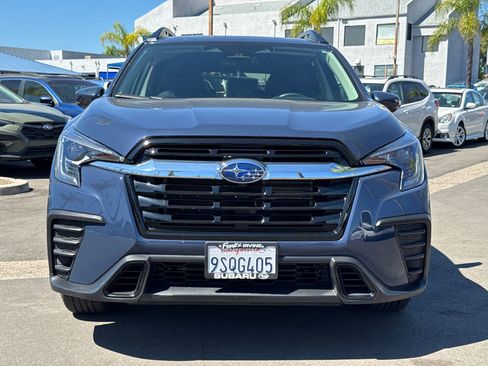 Certified 2025 Subaru Ascent Premium w/ Premium Package image 3