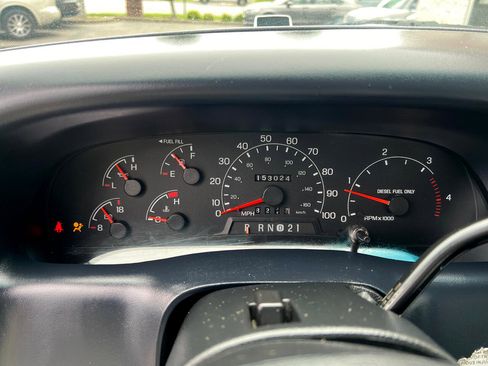 Used 2000 Ford F350 Lariat image 14