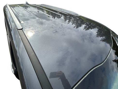Used 2018 Kia Sedona SX Limited FWD image 28