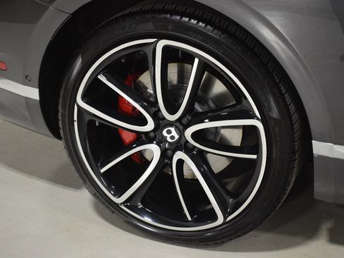 Certified 2022 Bentley Continental GT image 6