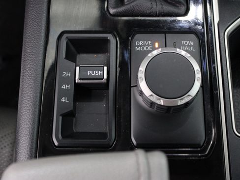 Used 2023 Toyota Tundra Limited AWD/4WD image 24