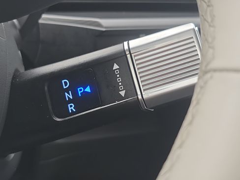 Certified 2026 Hyundai Santa Fe SE AWD/4WD image 23