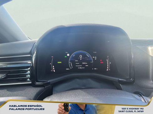 Used 2025 Toyota Camry LE image 18