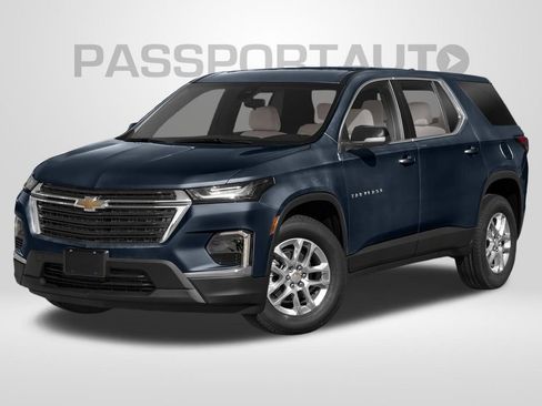 Used 2023 Chevrolet Traverse LT FWD image 1