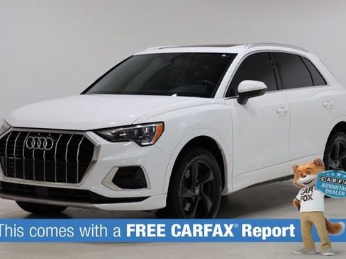 Used 2020 Audi Q3 2.0T Premium AWD/4WD image 2