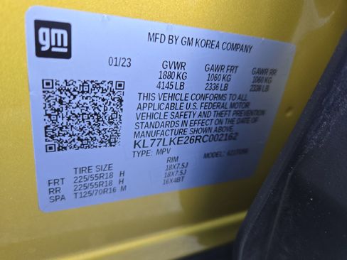 Used 2024 Chevrolet Trax ACTIV w/ Sunroof Package image 39