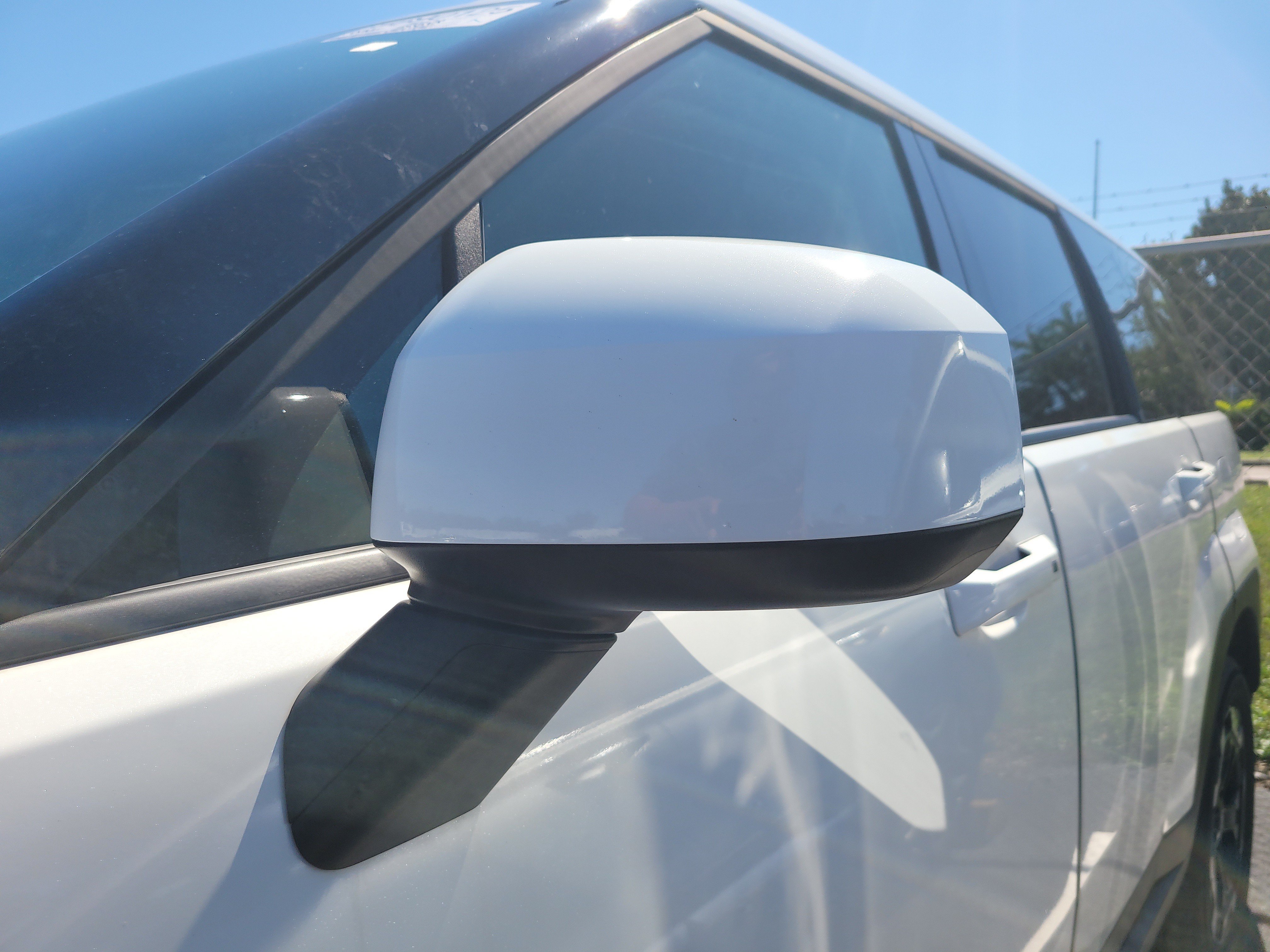 Used 2025 Hyundai Santa Fe SE FWD image 9