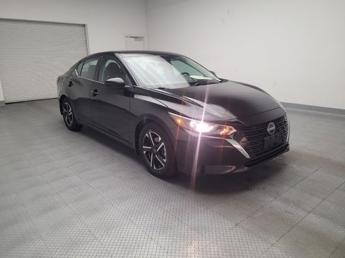 Used 2024 Nissan Sentra SV image 13
