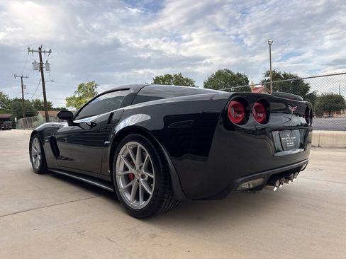 Used 2007 Chevrolet Corvette Z06 w/ Preferred Equipment Group RWD image 29