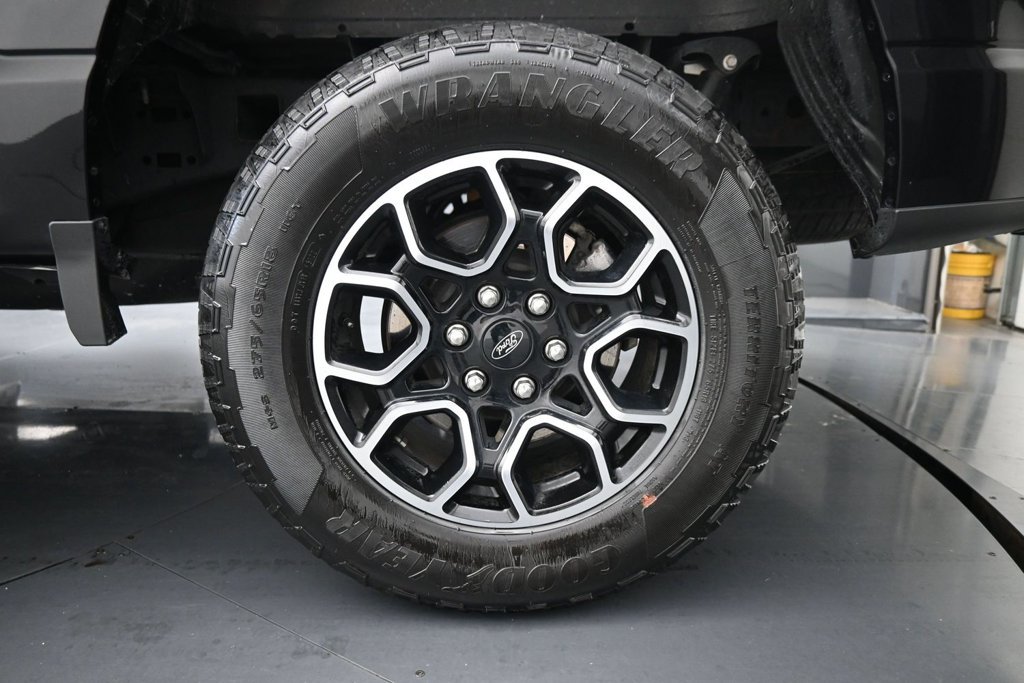 Used 2023 Ford F150 XLT w/ Equipment Group 302A High AWD/4WD image 15