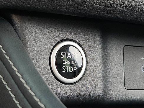 Used 2023 Nissan Rogue Platinum w/ Platinum Premium Package image 23