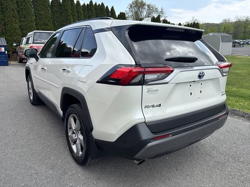 Used 2021 Toyota RAV4 Limited w/ Limited Grade Weather Package AWD/4WD image 6
