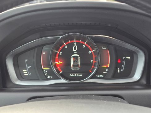 Used 2017 Volvo XC60 T6 Inscription w/ Preferred Option Package image 29