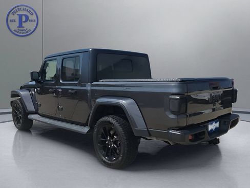 Used 2021 Jeep Gladiator Sport AWD/4WD image 5