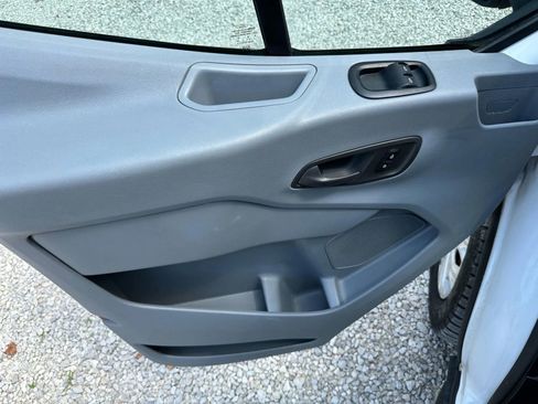 Used 2015 Ford Transit 350 XLT image 35