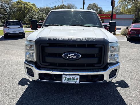 Used 2015 Ford F250 XL w/ Power Equipment Group image 8