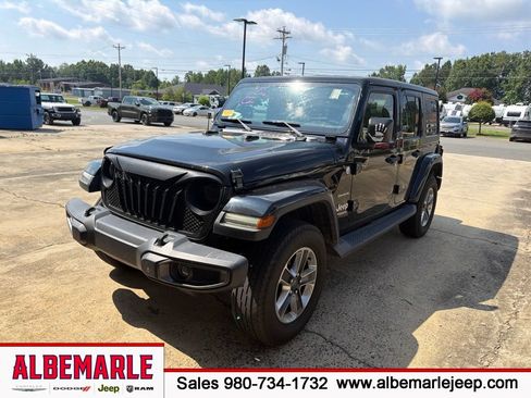 Used 2018 Jeep Wrangler Unlimited Sahara AWD/4WD image 1