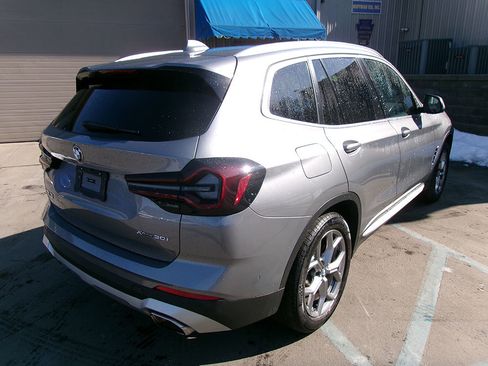 Used 2024 BMW X3 xDrive30i w/ Premium Package image 4
