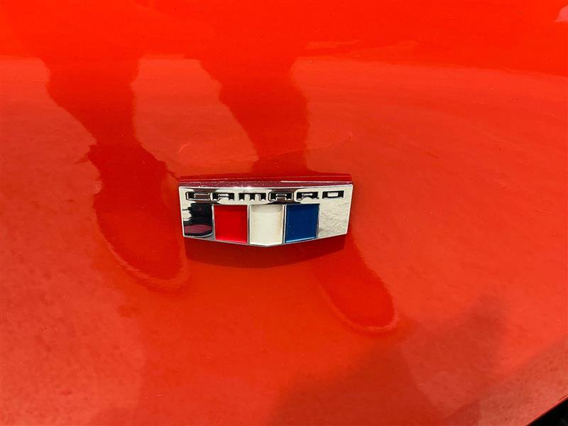 Used 2020 Chevrolet Camaro SS RWD image 22