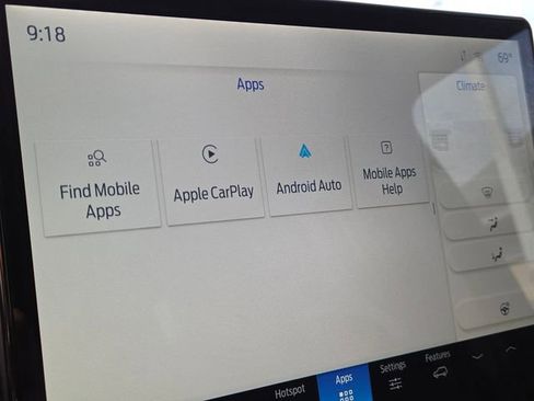 Certified 2024 Ford Expedition Max XLT image 4