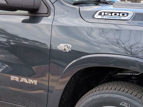 New 2026 RAM 1500 Big Horn AWD/4WD image 12