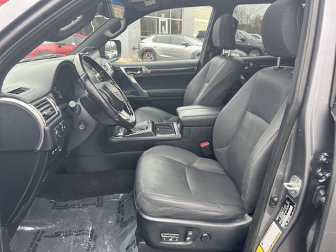Used 2023 Lexus GX 460 Premium image 13