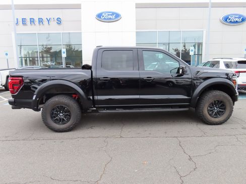 Used 2025 Ford F150 Raptor image 4