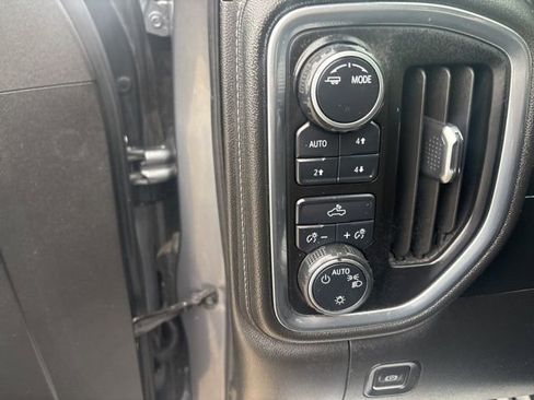 Used 2021 Chevrolet Silverado 1500 LT image 21