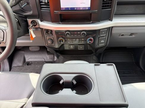 New 2026 Ford F550 4x4 Regular Cab Super Duty image 19