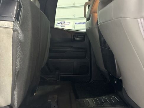 Used 2020 Toyota Tundra SR image 38