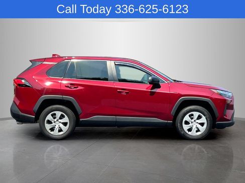 Used 2023 Toyota RAV4 XLE w/ Convenience Package AWD/4WD image 6