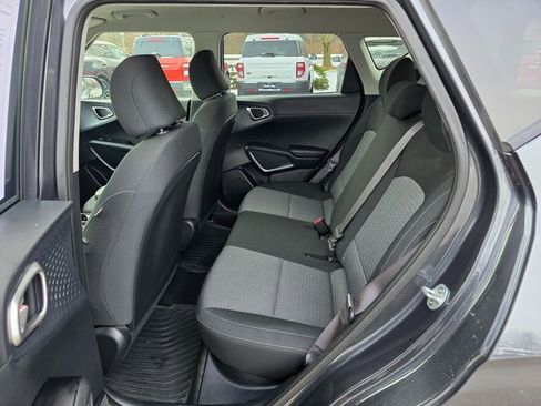 Used 2020 Kia Soul S image 17