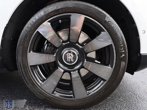 Used 2019 Rolls-Royce Cullinan image 49