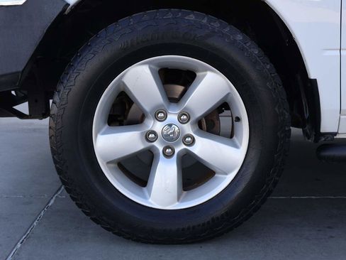 Used 2014 RAM 1500 Express image 6