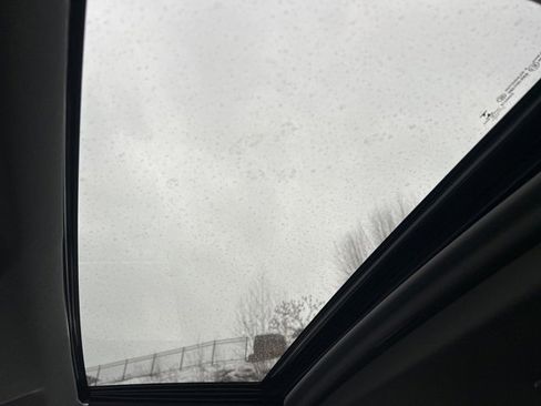 Used 2022 GMC Sierra 1500 Denali w/ Denali Premium Package image 33