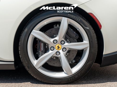 Used 2019 Ferrari Portofino image 20