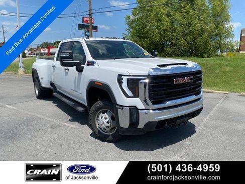 Used 2024 GMC Sierra 3500 Pro AWD/4WD image 1