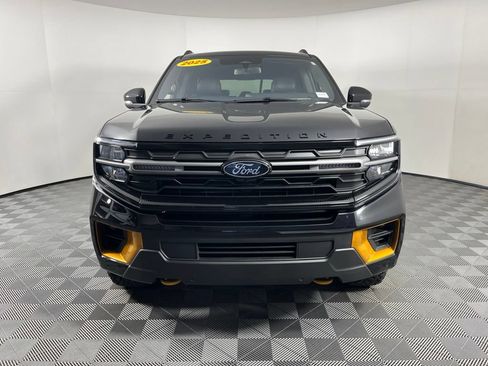 Used 2025 Ford Expedition Tremor AWD/4WD image 22