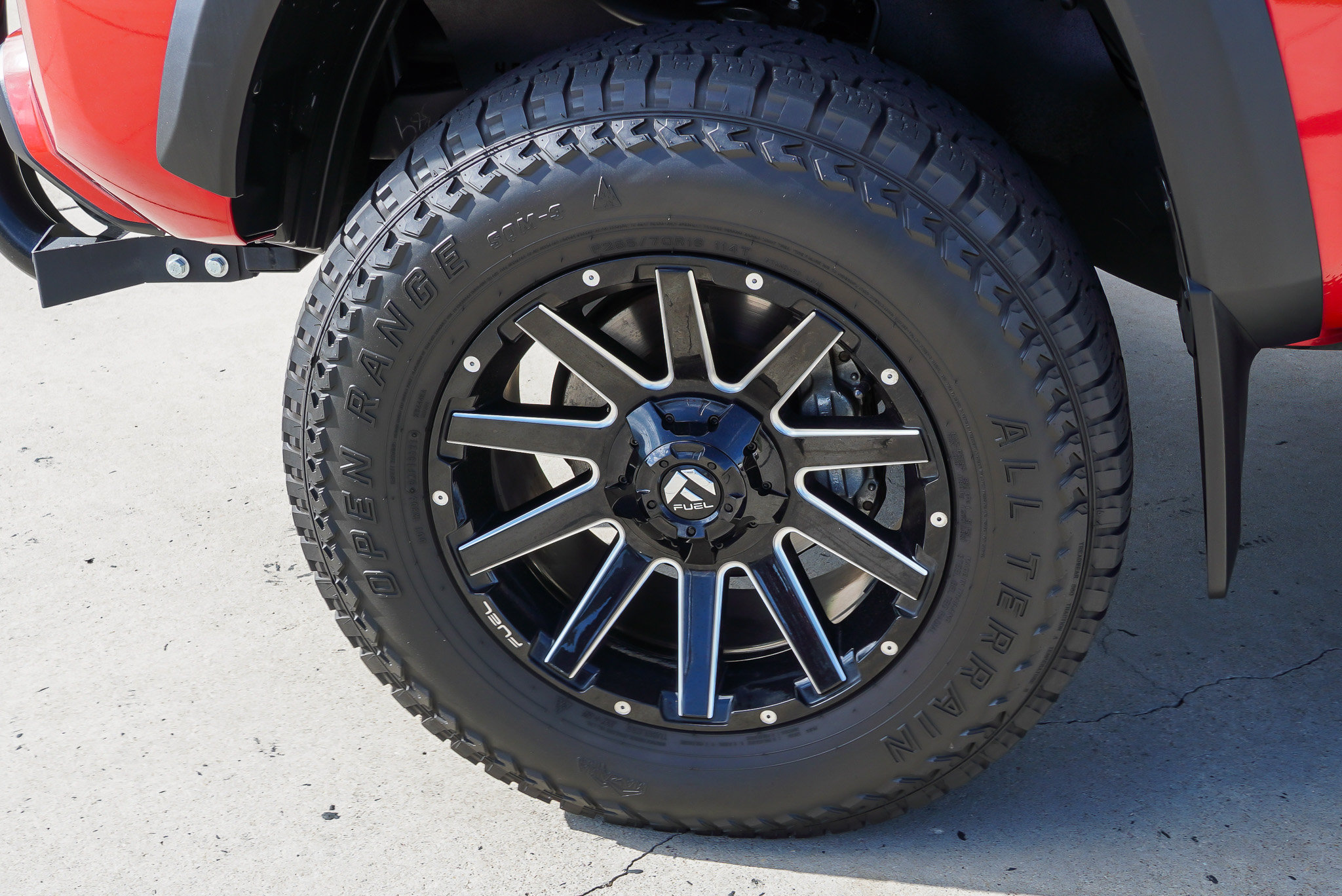 Certified 2022 Toyota Tacoma TRD Off-Road AWD/4WD image 12
