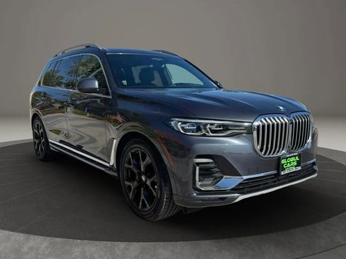 Used 2021 BMW X7 xDrive40i w/ Premium Package image 4