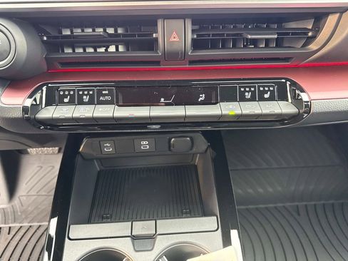 New 2026 Toyota Prius Plug-In Hybrid image 23